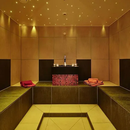 4br Spacious In A Modern Chalet